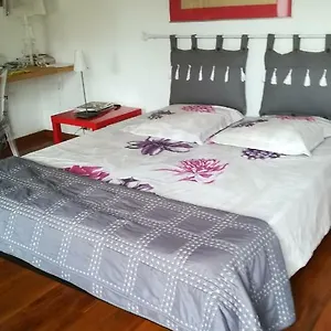 la-chambre-du-meunier.hotels-rhonealpes.com/